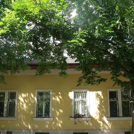 Adalbert Ház Budapest Exterior foto